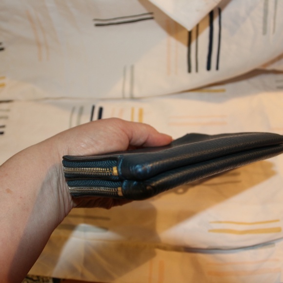 Coach Double-Zip Blue Wristlet - Picture 5 of 8